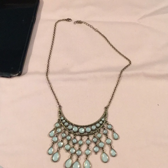 Gold Tone Necklace With White Stones - Picture 2 of 6